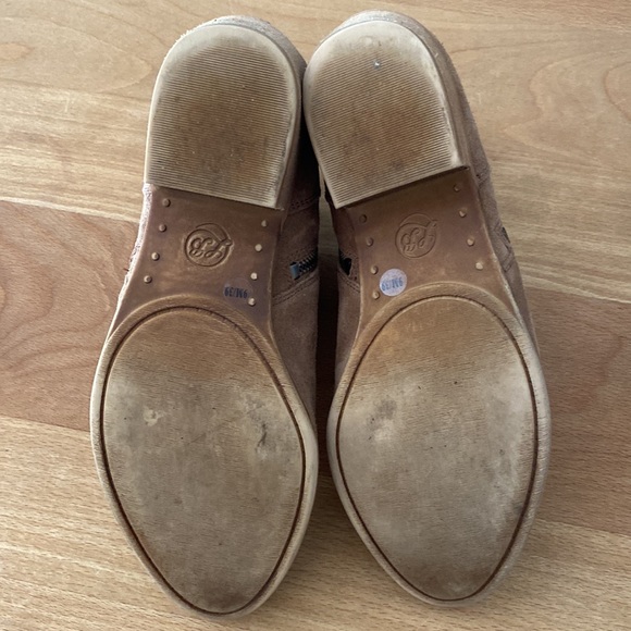 Lucky Brand Bootie Tan Benniee Bootie 9 - Picture 8 of 8